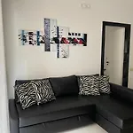 Interno 5 Матера