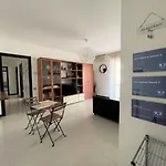 Interno 5 Матера